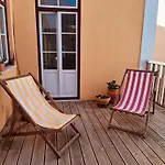 Bed and Breakfast Galega Santa Cruz (Oeste)